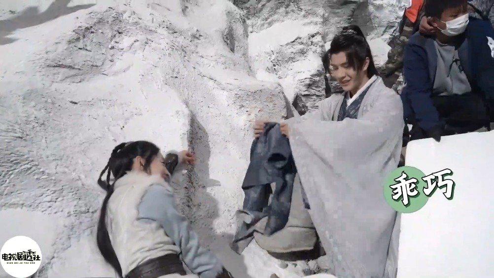 《有翡》周翡取火莲救谢允花絮,赵丽颖躺遍全场