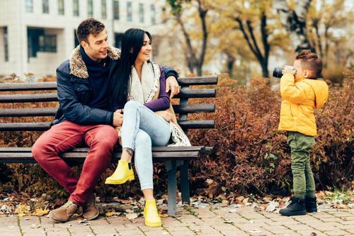 上海9岁男孩教科书式救火，“像个男子汉了”，如何养育优秀男孩休闲区蓝鸢梦想 - Www.slyday.coM