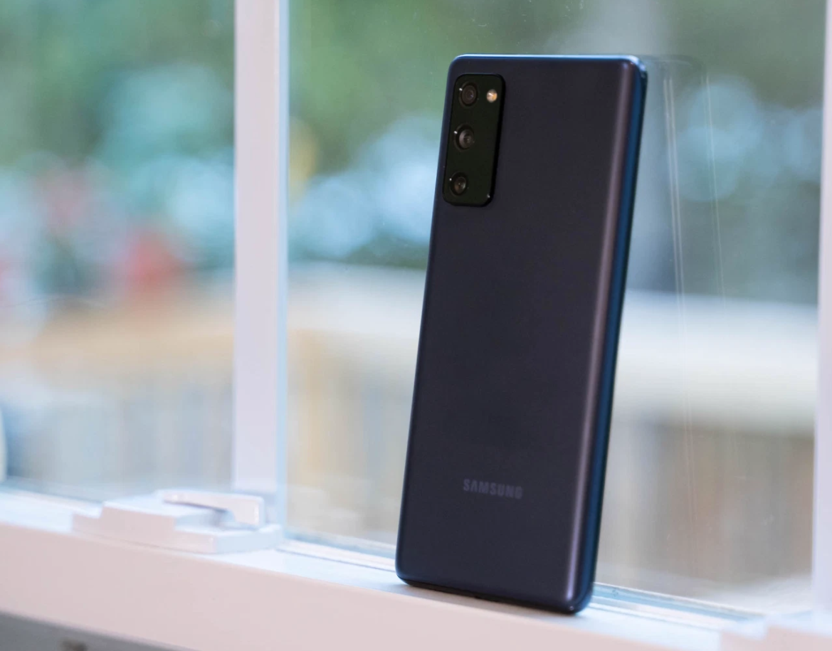 旗舰机的另一种形式三星galaxys20fe现完美呈现