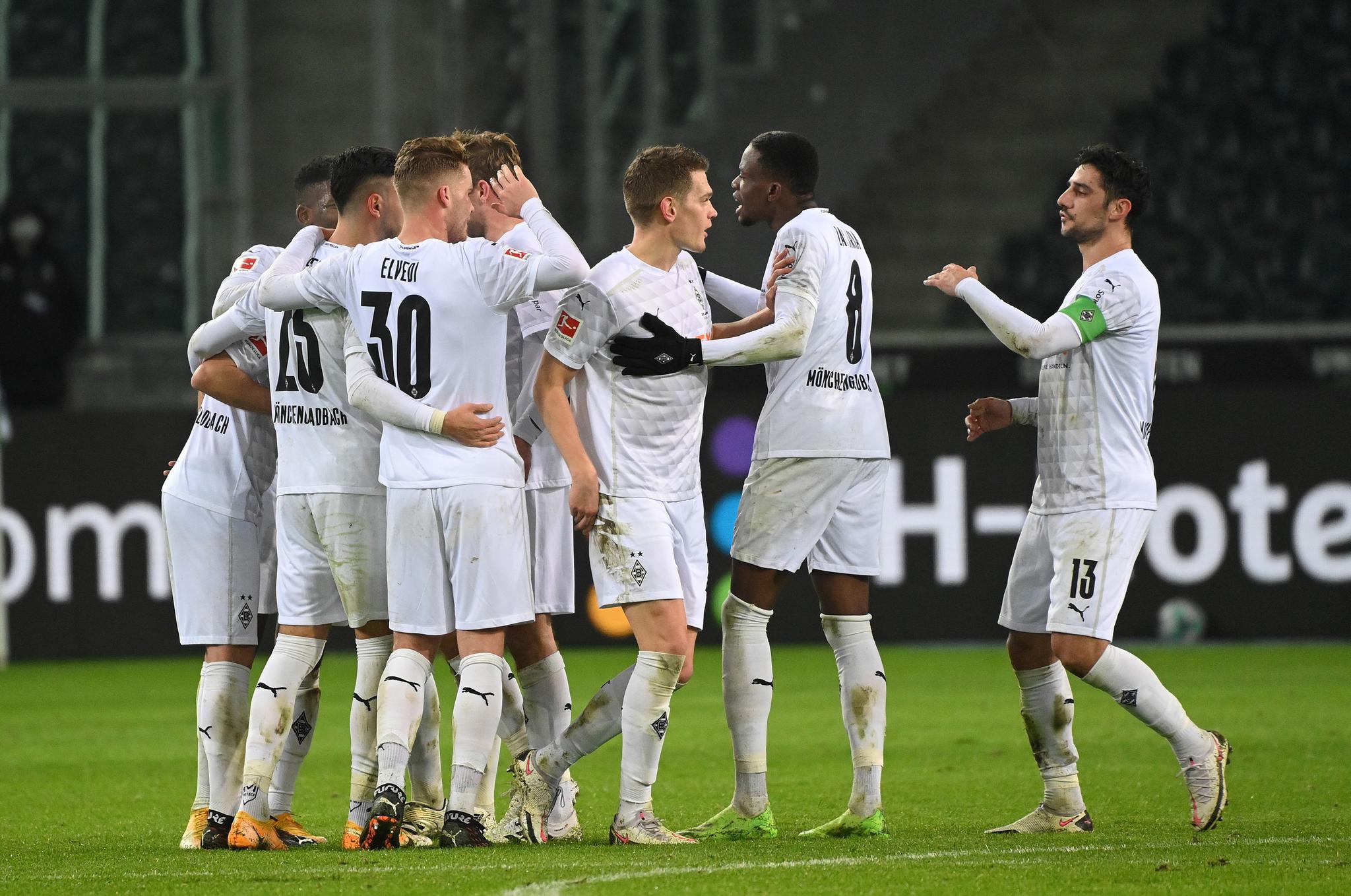 德甲| 门兴主场3:2逆转拜仁