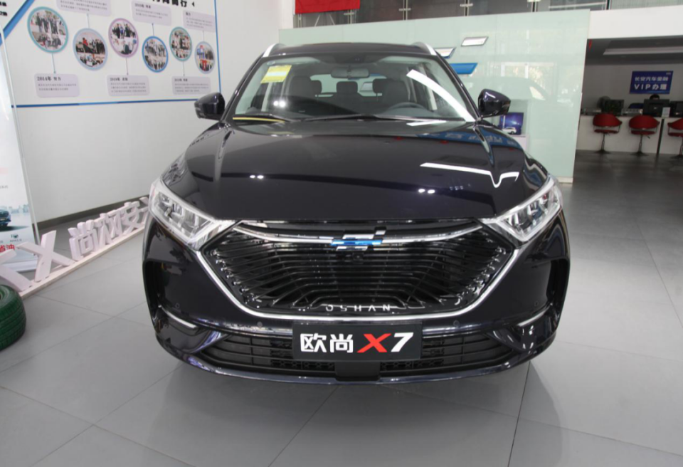 实拍2021款长安欧尚x7|年轻人十万块去买ta,真心超值!