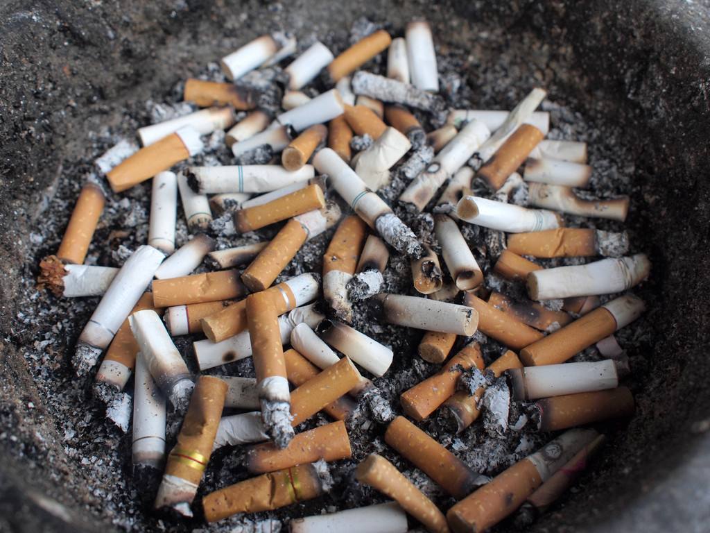 烟蒂|烟丝|异味_新浪新闻