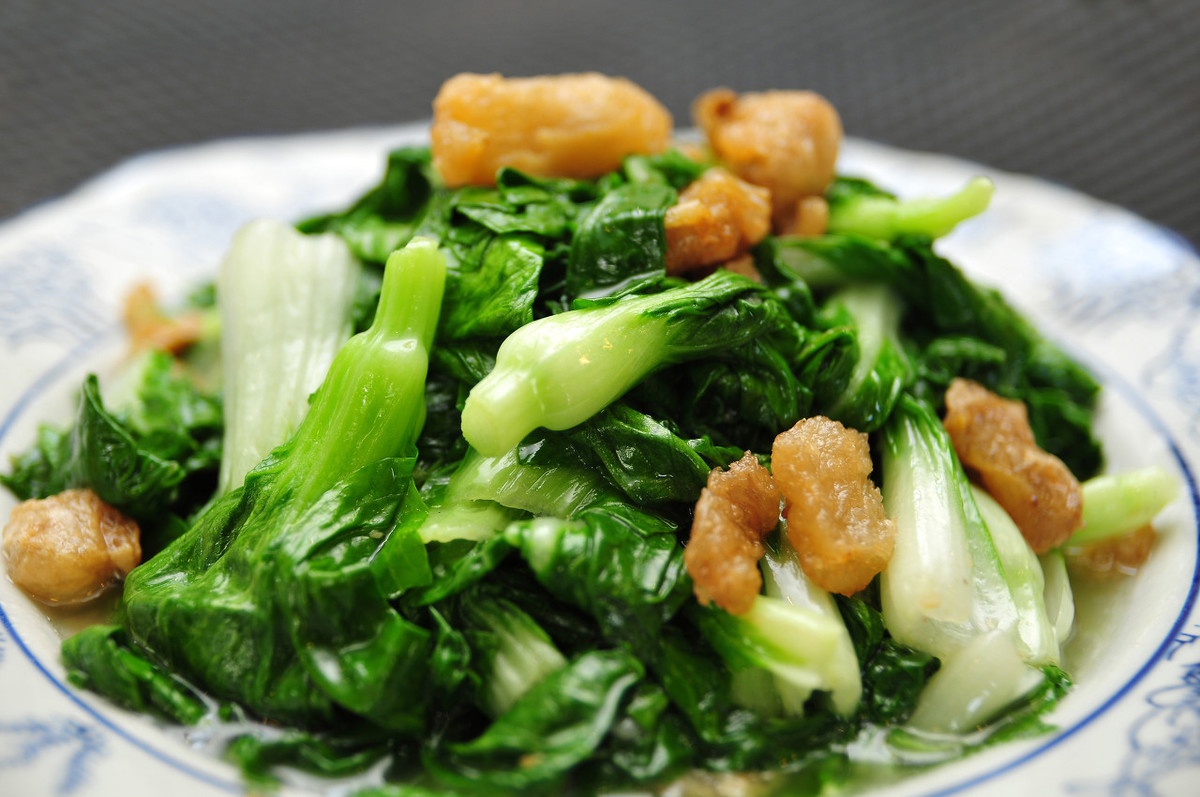 为什么饭店炒青菜都那么好吃?大厨教你一招,口感清脆,更入味