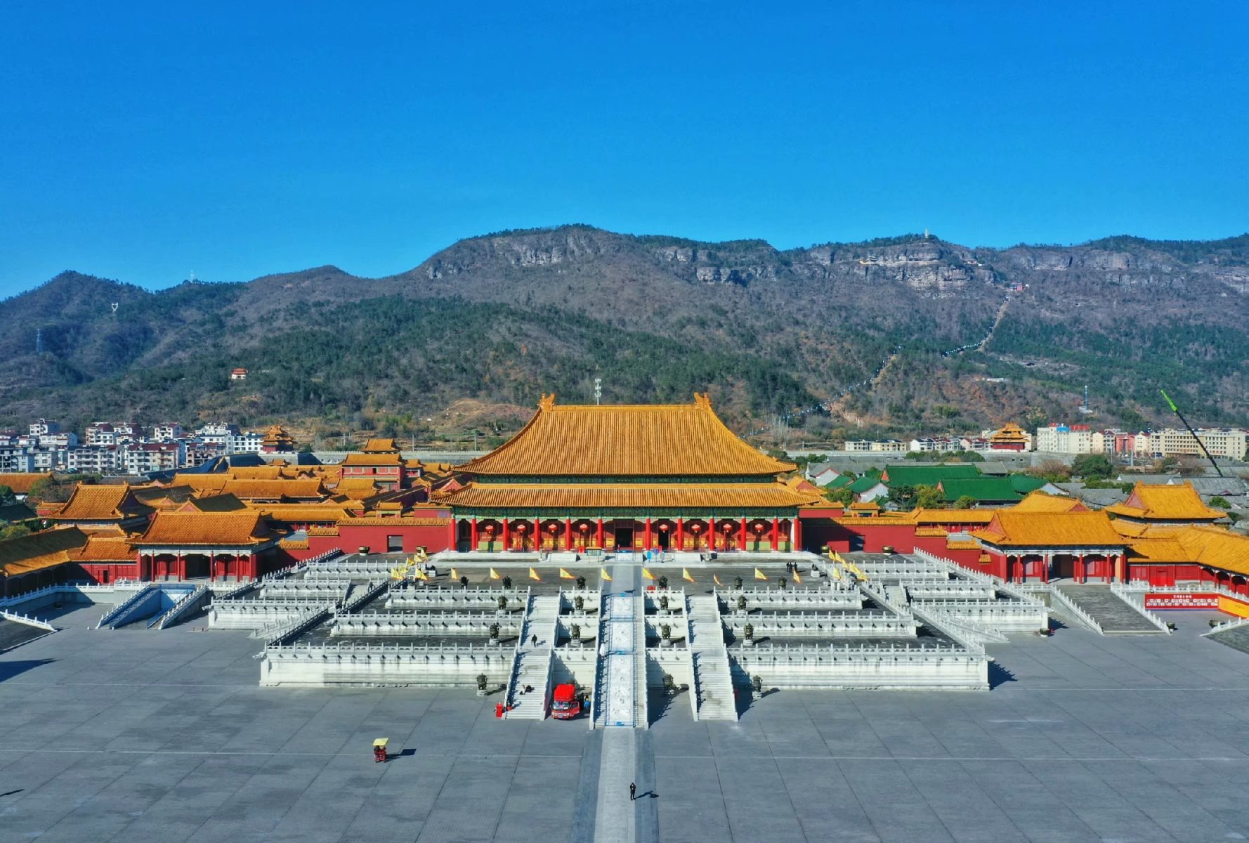 横店最大的景区靠模仿故宫出道却成了影视界的宠儿