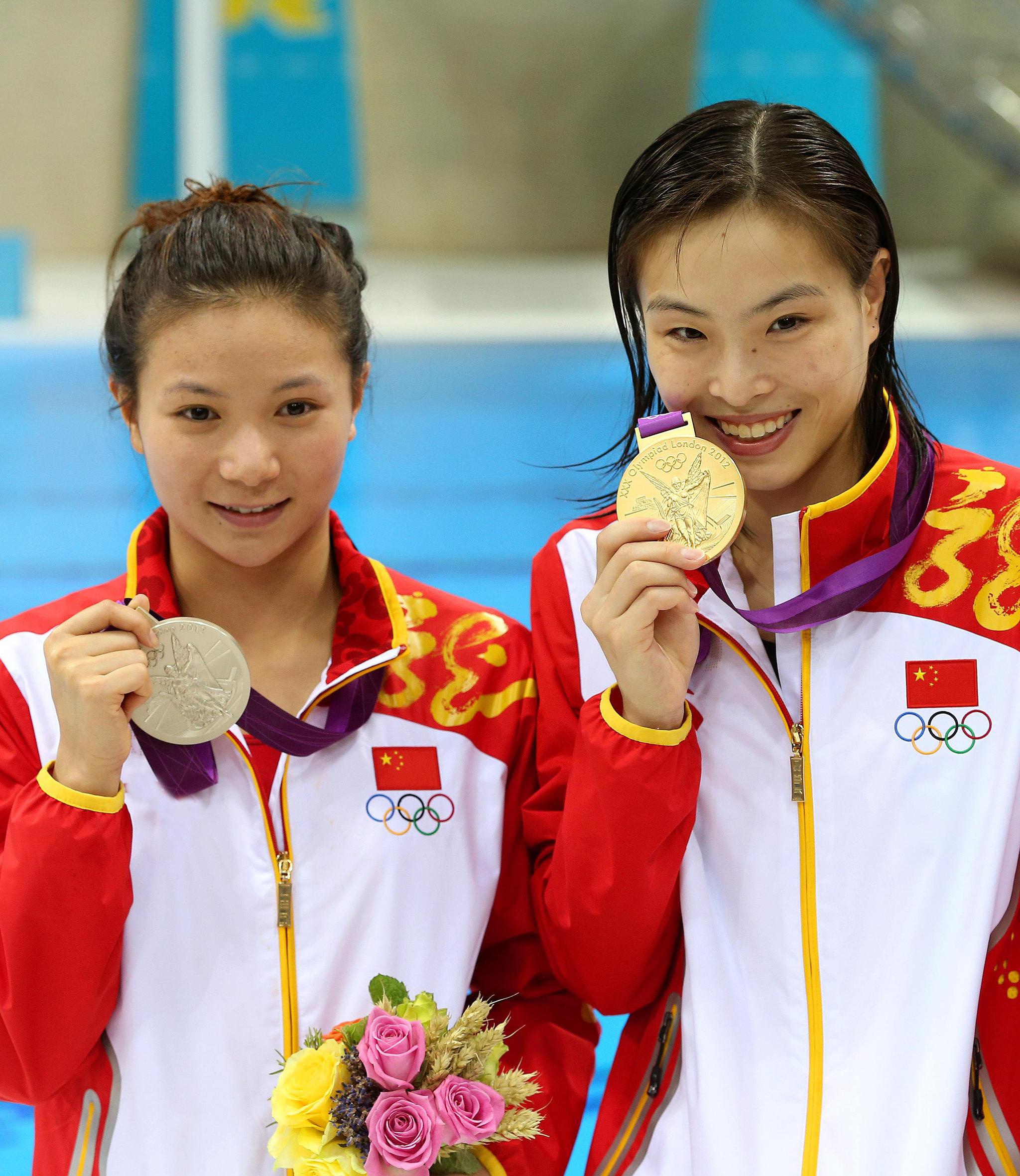 少年时饱经挫折,产女后更显年轻|何姿|跳水队|郭晶晶_新浪新闻