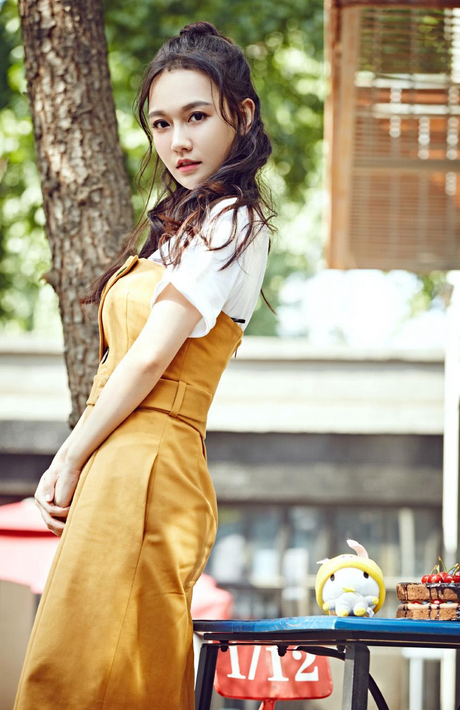 8位来自重庆的女明星她们个个漂亮大气谁最是你的菜呢