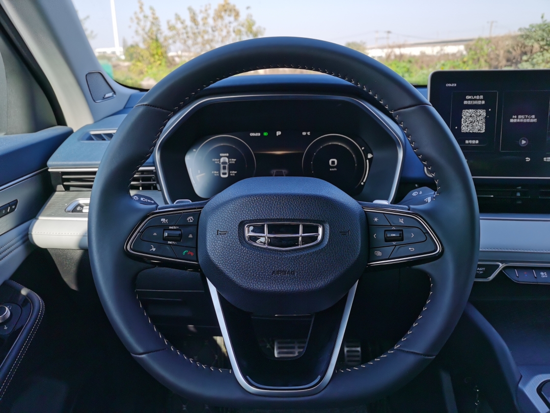 国产车也能有超越合资车的质感?试驾吉利星瑞