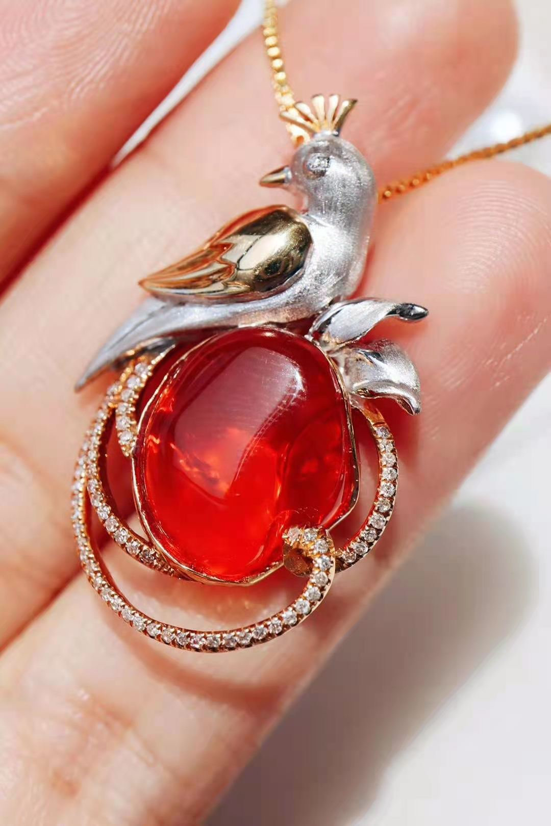 它就是珠宝界的火凤凰火欧泊