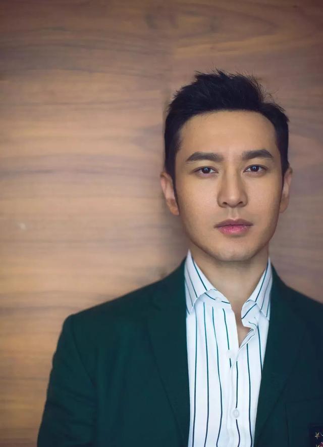 黄晓明近照消瘦太沧桑发际线秃成地中海脑门发亮老了20岁