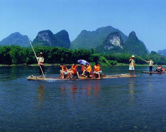河池宜州市古龙河漂流景区