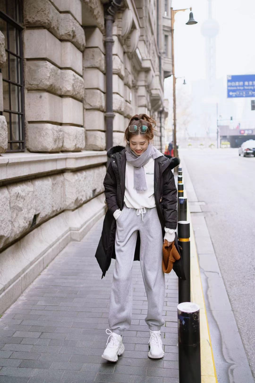 冬天怎么穿才够保暖,而且看着高级,选笑笑穿搭就对了