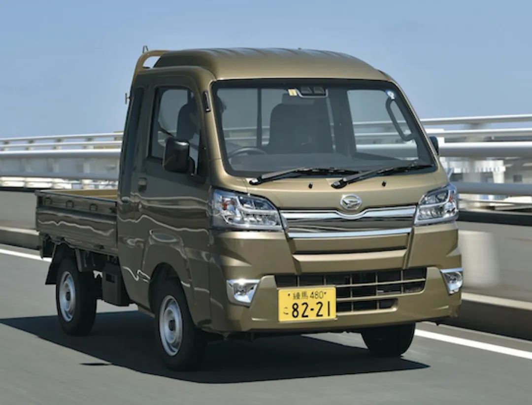 来自日本的农民保时捷斯巴鲁rr轻卡传说