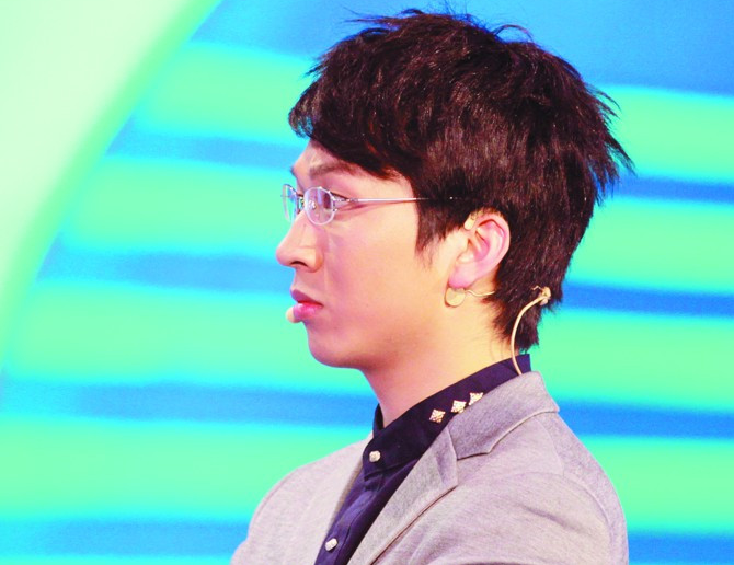 《最强大脑》第一季刚播出的时候,郑才千挑战的第一个项目"魔方墙"一