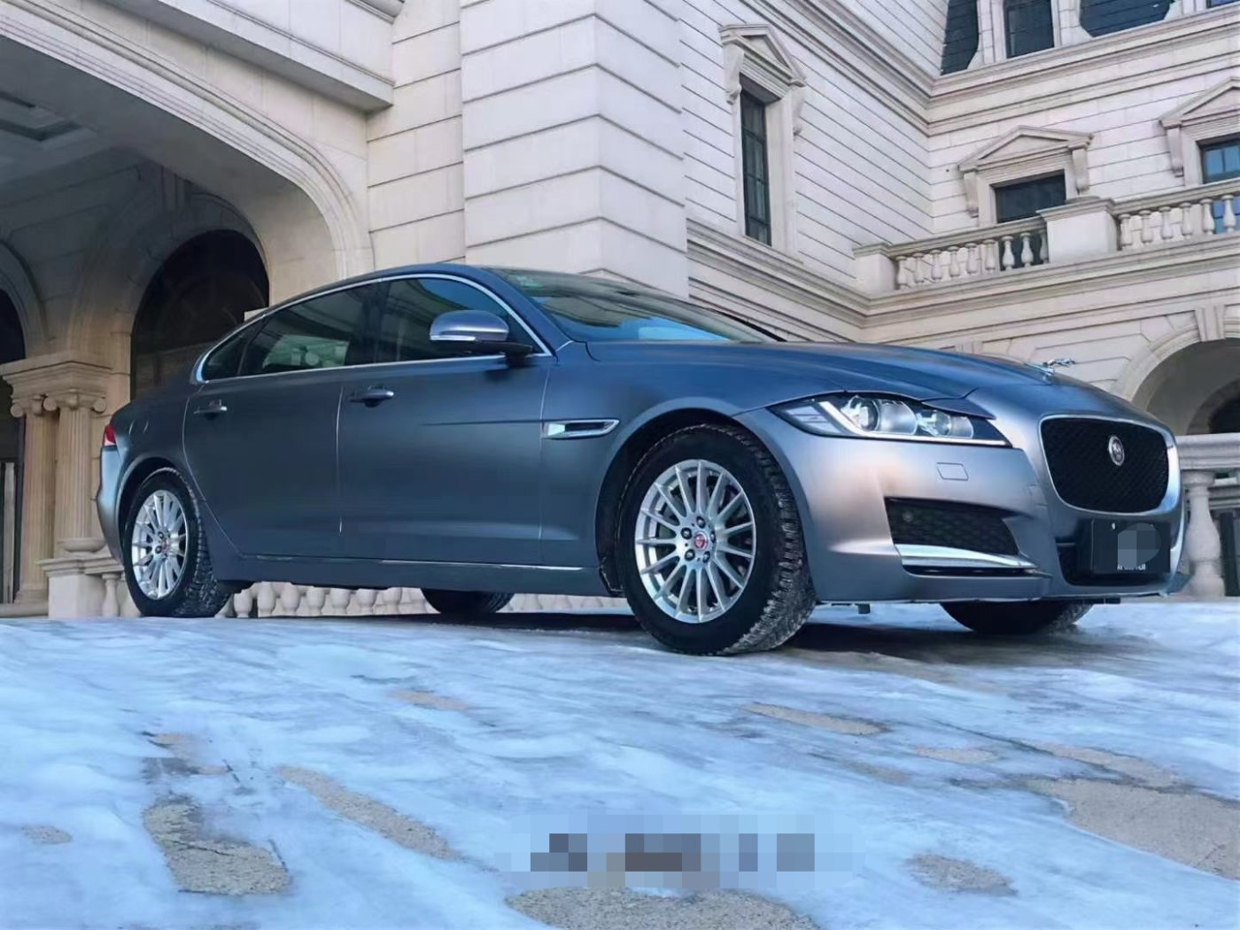 捷豹xjl改色电光银钛灰是绅士还是斗士