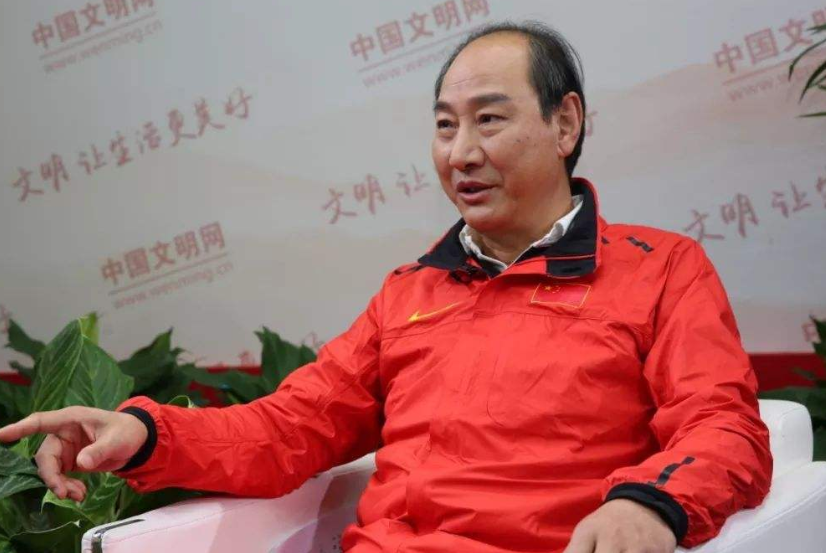 马家军禁药真相：要求女队员火车上打针，怕东窗事发集体做手术|兴奋剂|马俊仁|运动员_新浪新闻
