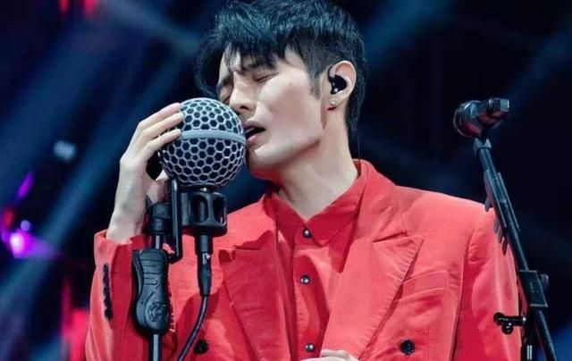 青春有你3导师阵容掀起热议李荣浩广受好评lisa圈粉无数