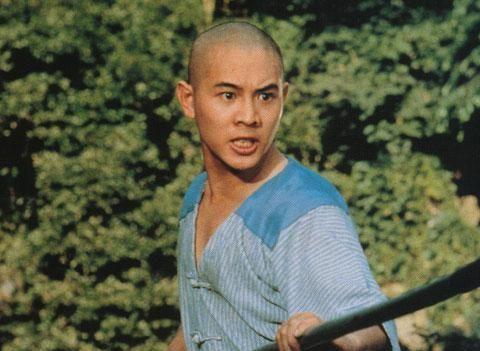盘点李连杰的好莱坞生涯,以及票房收入情况,收1000万美元真不贵_新浪新闻