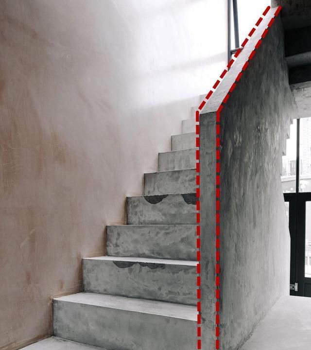 楼梯水泥扶手开裂师傅拒绝直接砸掉反问钢筋连着粱怎么砸