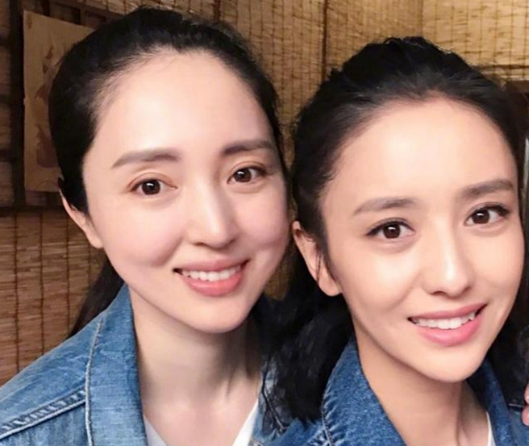 都说佟丽娅撞脸董璇看清两人晒出的合照确定不是双胞胎姐妹