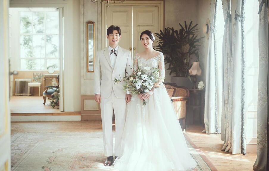 羽坛再添世界冠军夫妻!两人庄重宣誓甜蜜亲吻,盼携手战东京奥运休闲区蓝鸢梦想 - Www.slyday.coM 羽坛再添世界冠军夫妻!两人庄重宣誓甜蜜亲吻,盼携手战东京奥运休闲区蓝鸢梦想 - Www.slyday.coM