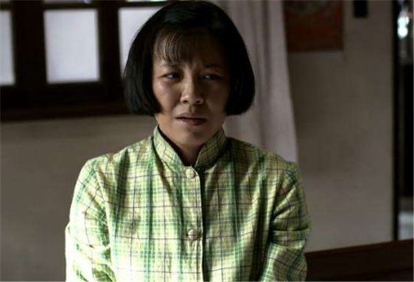 父母爱情:江德华是如何看待前嫂子张桂兰的?