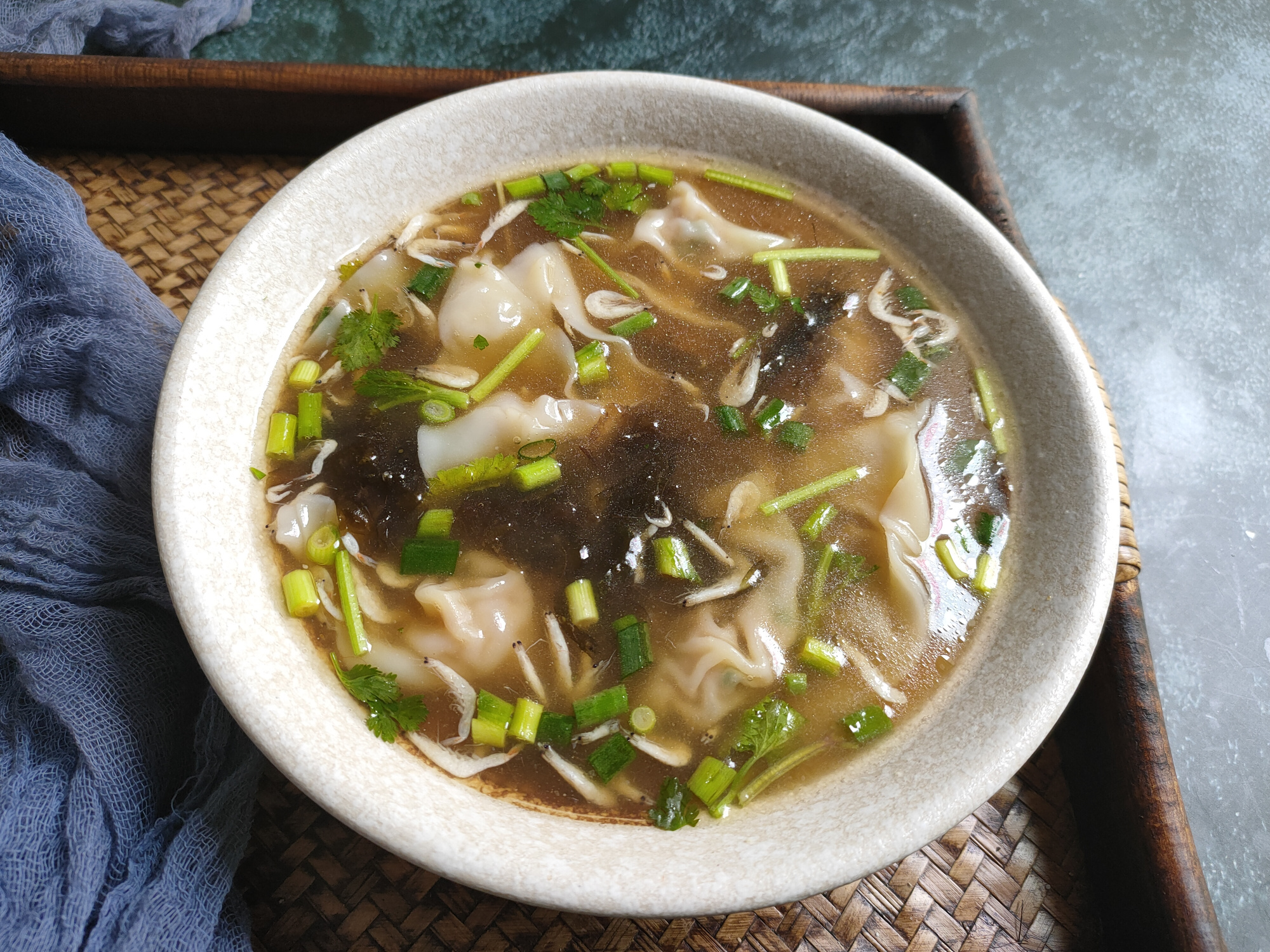 天冷了,早餐就馋这碗汤,做一次能吃一周,暖身暖胃真舒服