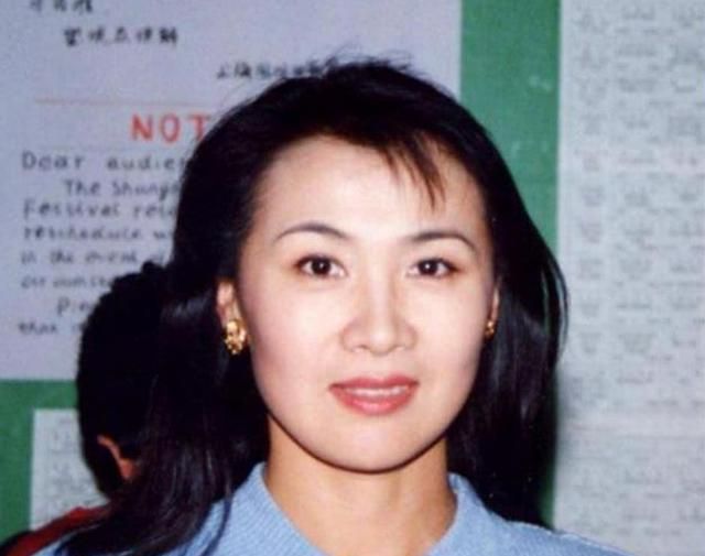 她是陈道明一生的痛,刚拿到影后就患上癌症,为生子拒绝化疗离世休闲区蓝鸢梦想 - Www.slyday.coM 她是陈道明一生的痛,刚拿到影后就患上癌症,为生子拒绝化疗离世休闲区蓝鸢梦想 - Www.slyday.coM