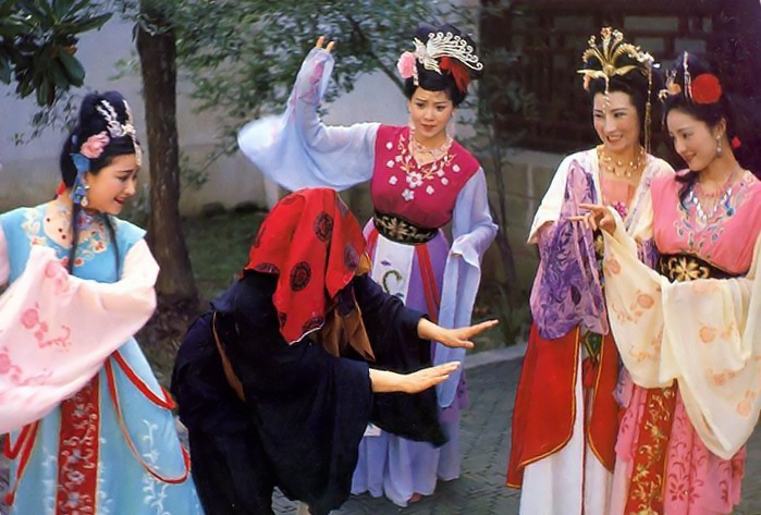 86《西游记》美人如云,网友:唐僧师徒五人就是在过美人关