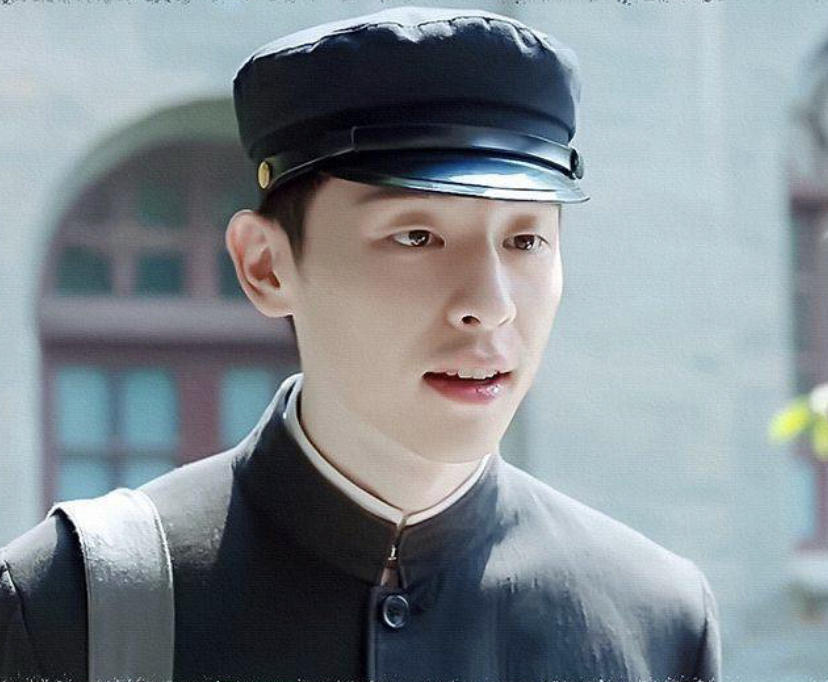 所演角色只是他的缩影|香蜜沉沉烬如霜|邓伦|鹿兆海_新浪新闻