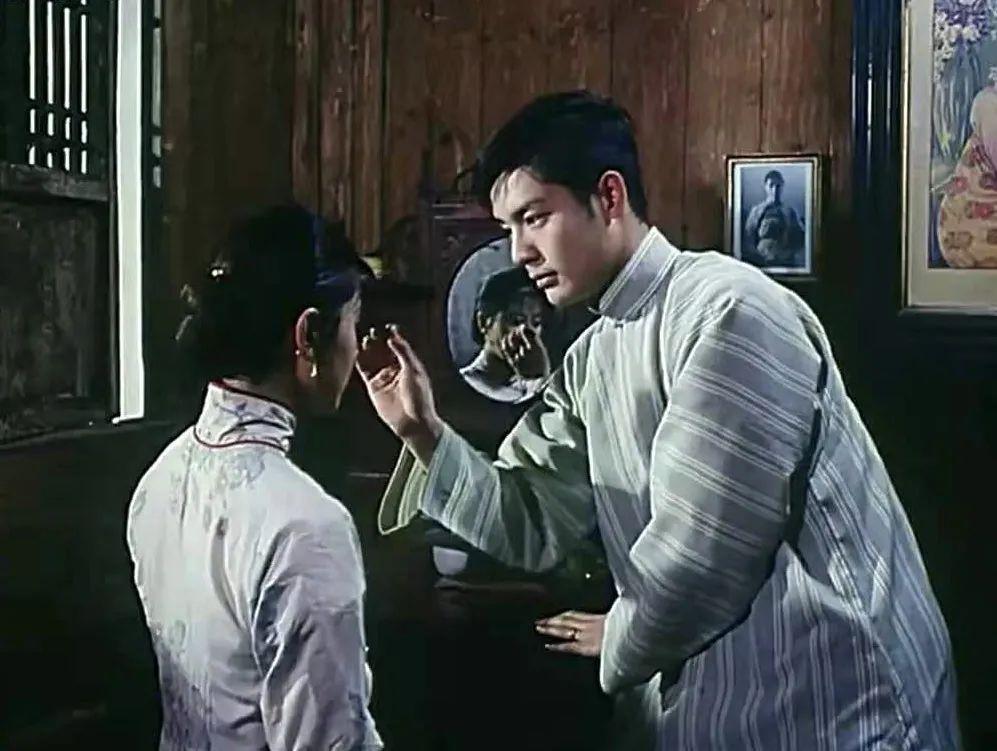 有爱无性的婚姻能否长久这部砚床撕开了最真实的人性和欲望