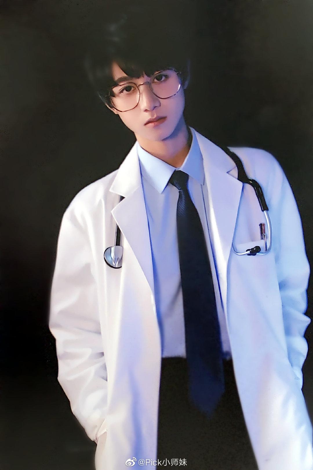 眼镜合集斯文病娇的开关只需要一副眼镜