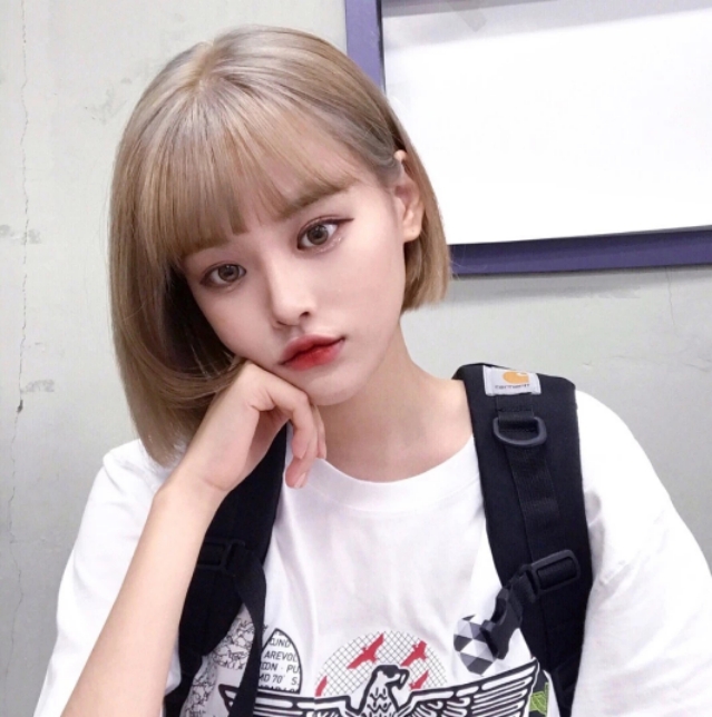 喜欢短发的女生看过来秋冬不能错过的浅色系热短发发型