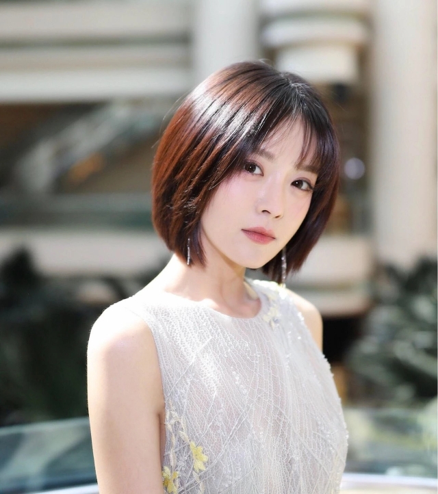 甜过初恋的短发发型不仅修饰脸型看起来还显年轻好几岁呢