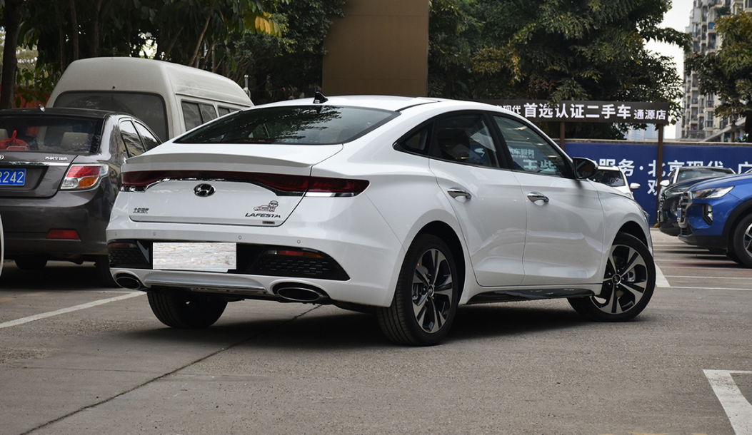 被国人忽略的现代菲斯塔,1.6t和思域一样运动,11.98万