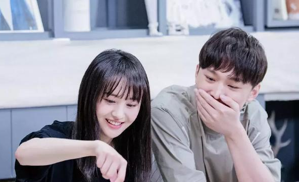 张恒发长文否认诈骗，与身边两个孩子关系成谜，郑爽被骗得好惨！休闲区蓝鸢梦想 - Www.slyday.coM