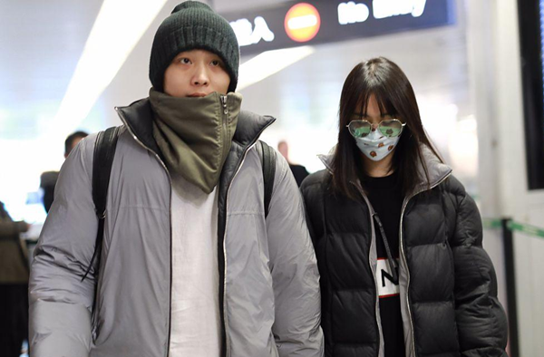 张恒发长文否认诈骗，与身边两个孩子关系成谜，郑爽被骗得好惨！休闲区蓝鸢梦想 - Www.slyday.coM