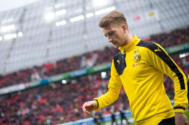 哈兰德桑乔扛不起多特大旗,球迷却将怨气只撒向一人,真是太凉薄