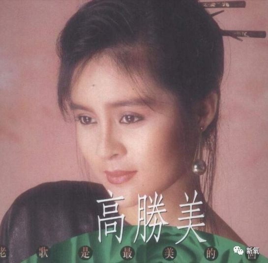 高胜美独特的甜美曲风迅速走红,所以她的歌曲也被认为是邓丽君的接班