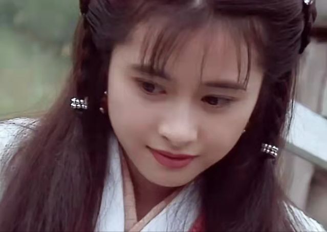 的"钟灵",45岁仍有少女感,感情状态至今成谜|何美钿|刘玉翠|钟灵_新浪