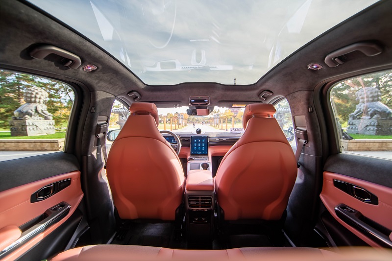 试驾蔚来ec6nop态度较保守被内饰种草该拔吗