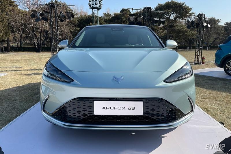 续航708公里/预计今年上海车展预售 arcfox αs实车亮相