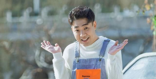 德云社张鹤帆想打雪仗自从剃完光头人气不断升高