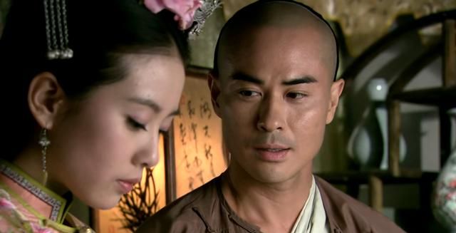 步步惊心:若曦接受八爷情,上班期间谈恋爱,妥妥"撒狗粮"