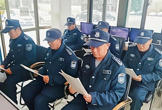 年纪大被公司劝退保安公司把招工任务压在了班中大队长身上