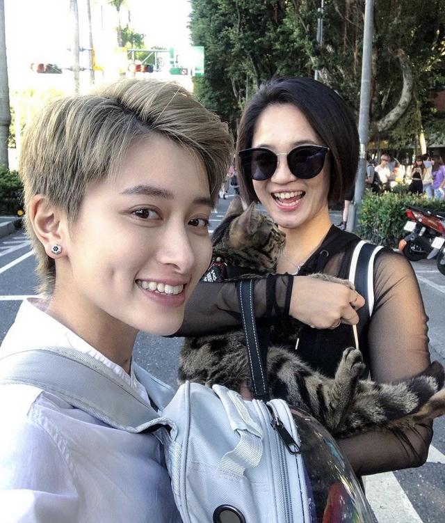 16岁演了《落跑甜心》被吐槽至今,现风格变化很大|落跑甜心|郑靓歆|女