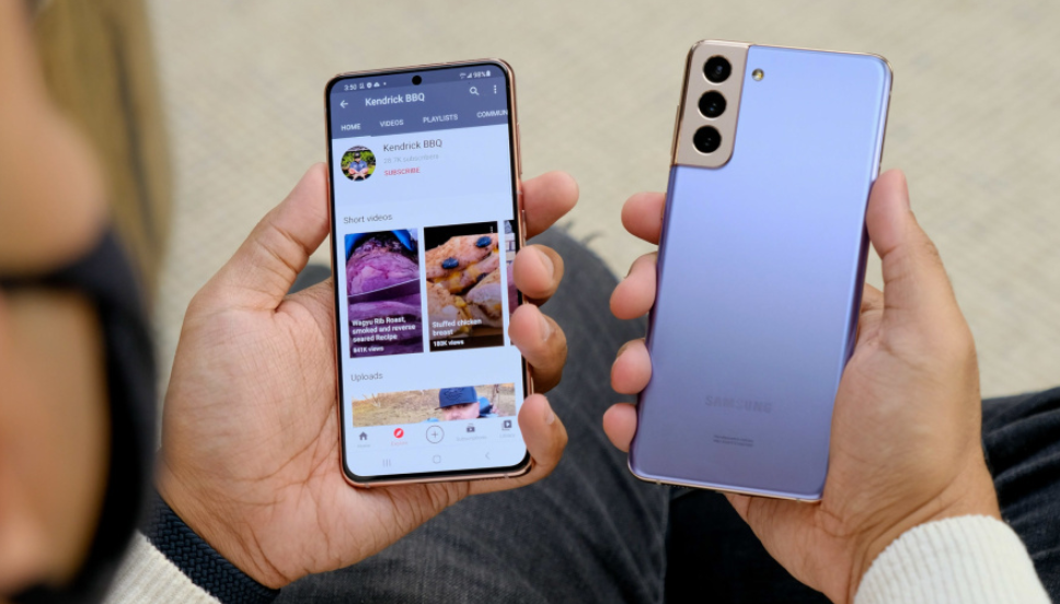 三星s21发布骁龙888ip68防水仅4999元小米11遭当头一棒