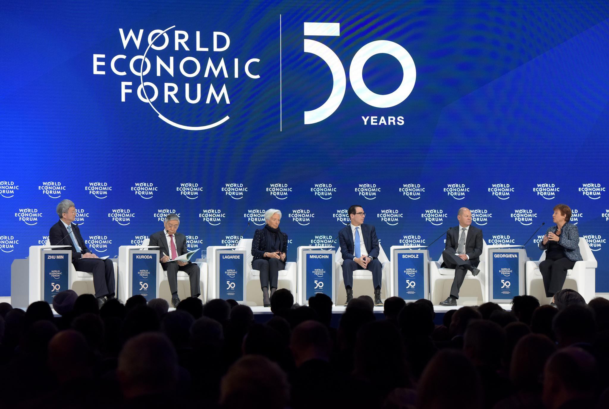 世界经济论坛"达沃斯议程"对话会聚焦重建各方信任