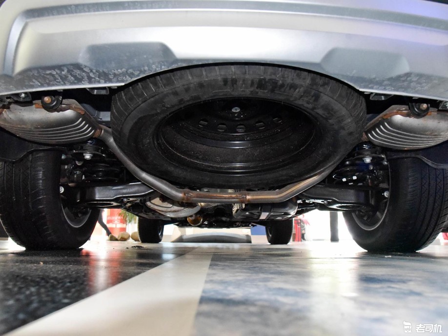 不到14万买辆"汉兰达"? 小哥带你看东风风光ix7