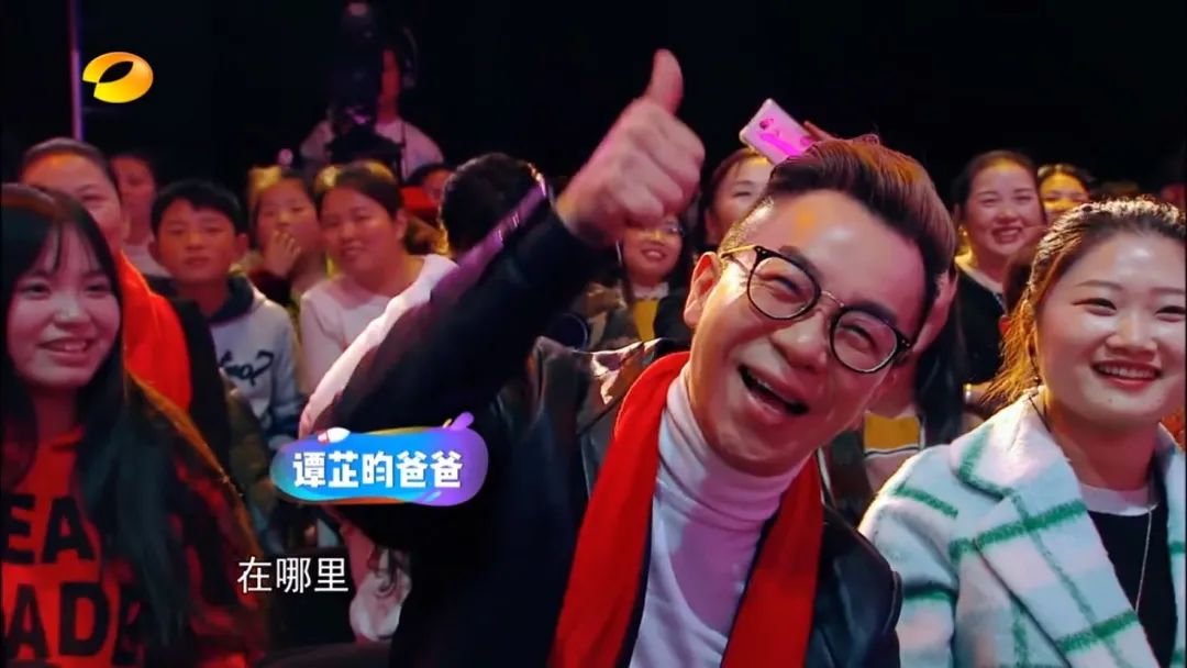 还记得香港的巨肺小天后谭芷昀吗她13岁长这样