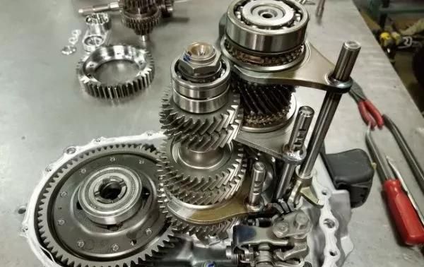 _亚洲龙座椅调节